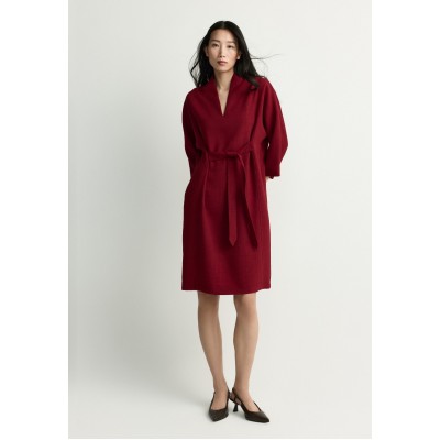 Xandres - KILIANO - 14649-01-0210 Elegante Jurk in crêpe stof met binder